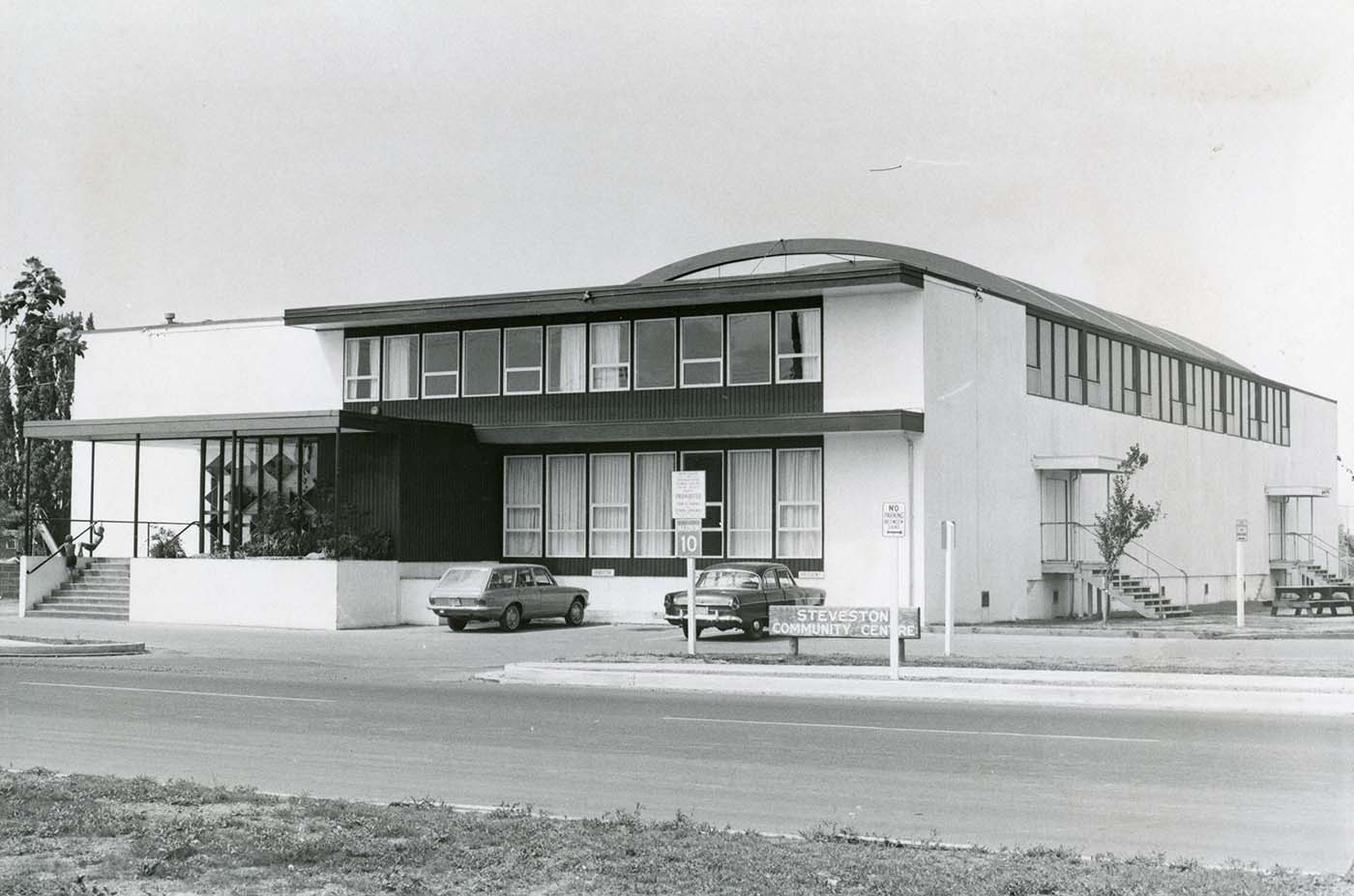 black and white photo of Steveston Community Centre in 1970